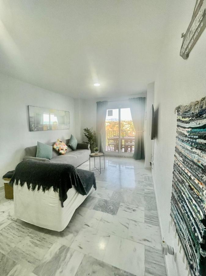 Two Bed, Two Bath Apartment With Sea Views - Angel De Miraflores Malaga Zewnętrze zdjęcie